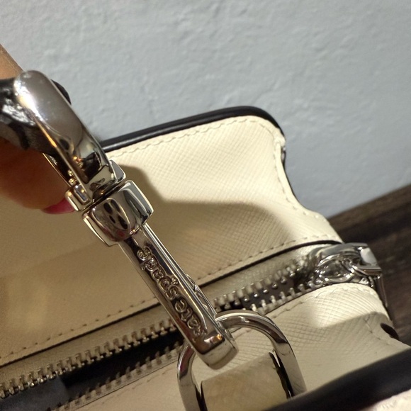 BNWT Kate Spade Madison Medium Satchel​ - Picture 3 of 9